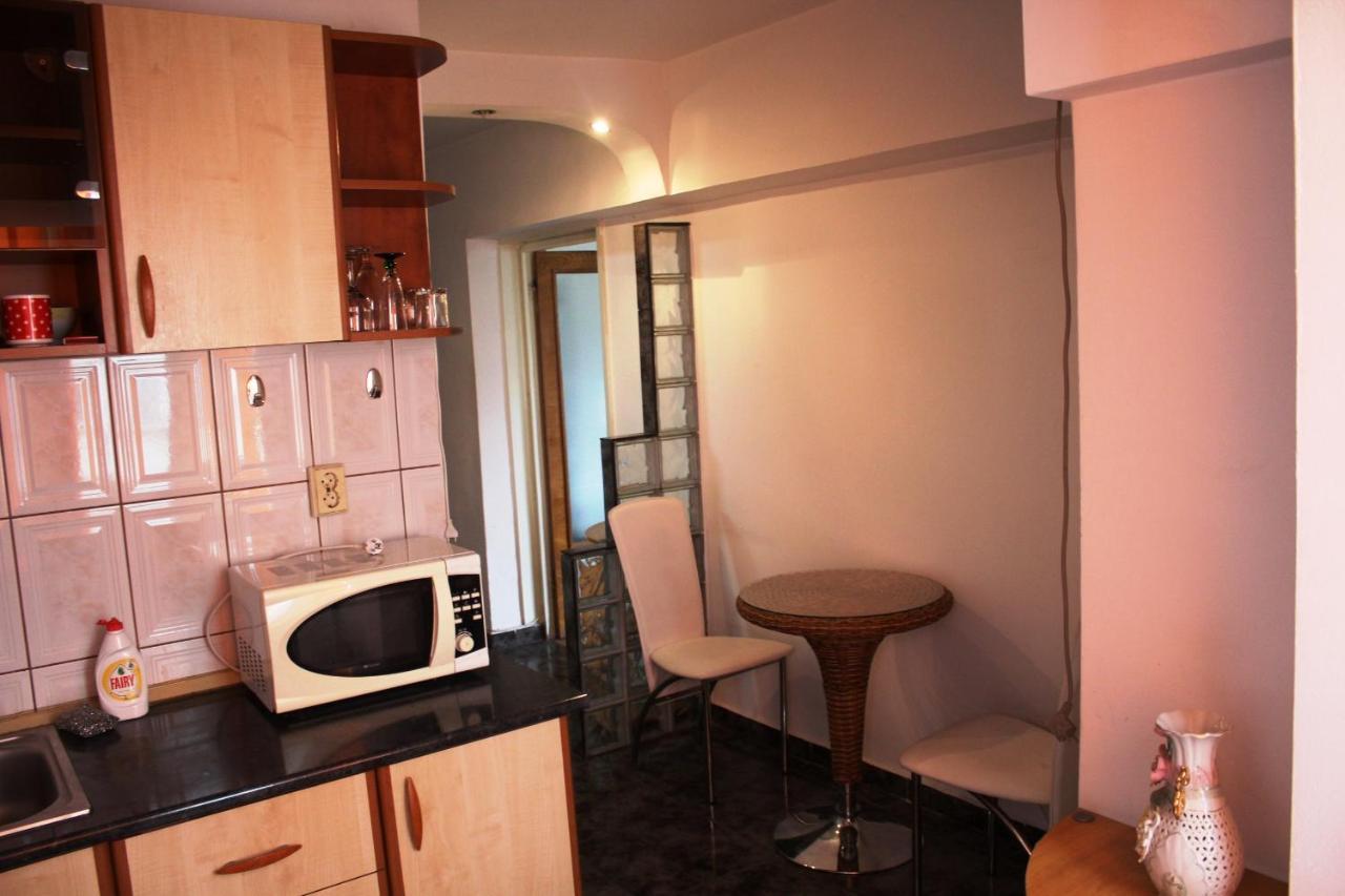 Decebal 1 Premium Apartment Boekarest Buitenkant foto