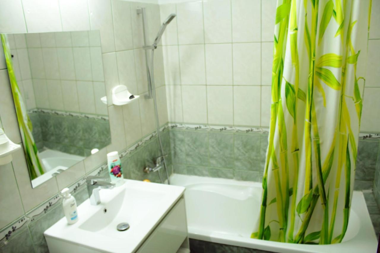 Decebal 1 Premium Apartment Boekarest Buitenkant foto